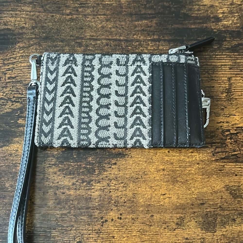 Marc Jacobs Jaquard ID wristlet